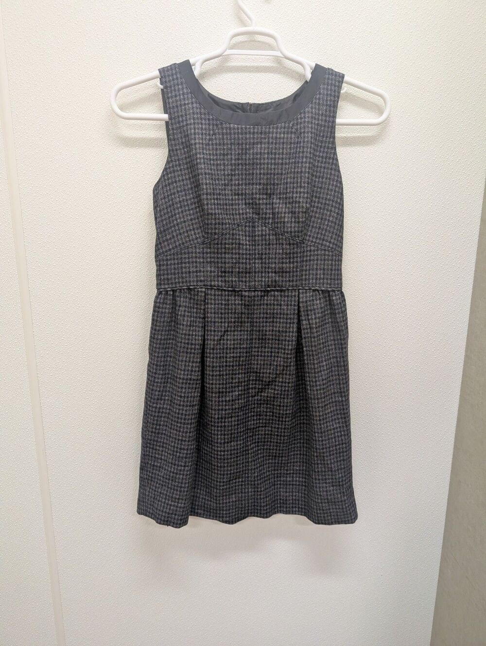 NEW J.Crew Sz 4 Wool Sheath Dress Womens Black Plaid Pleated Class Classic Money